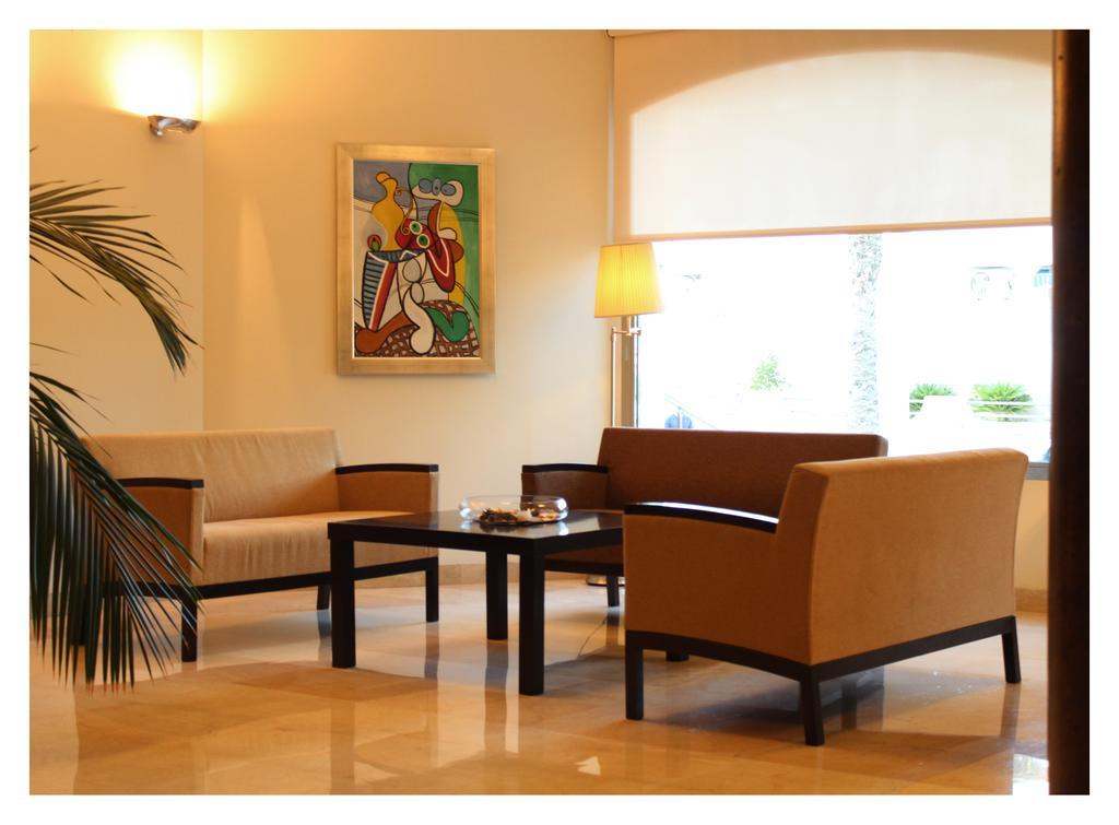 Hotel El Trebol การ์โบเนรัส ภายนอก รูปภาพ